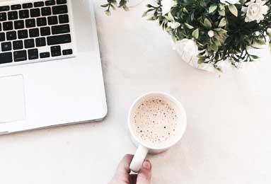 kaiyun-19岁新秀休赛期苦练投篮 湖人想给他更多上场时间