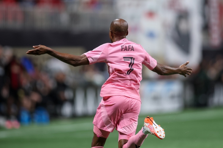 开云-上赛季队友！海地国脚：与梅西一起踢球是我一生最宝贵的回忆之一